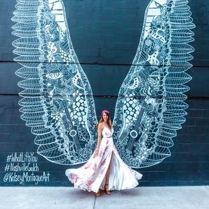 Lulus XS Wrap Dress with Flower Print